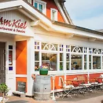 Haus Am Kiel 3* ارنشوب